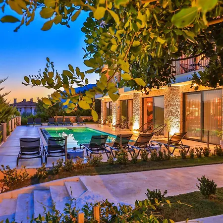 Carruba Boutique Κας