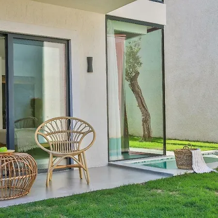 Carruba Boutique Κας