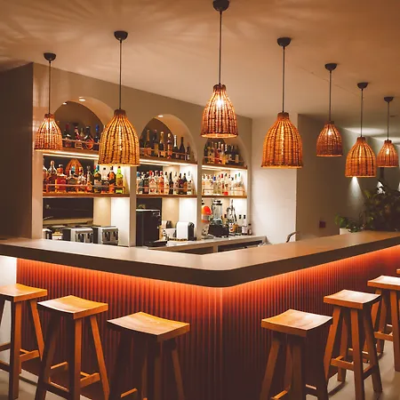 מלון Carruba Boutique 5*