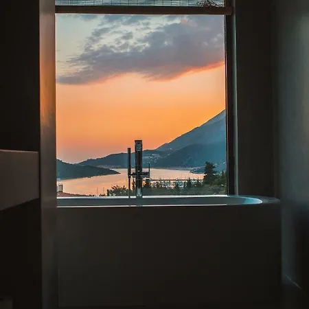 Carruba Boutique 5* Каш
