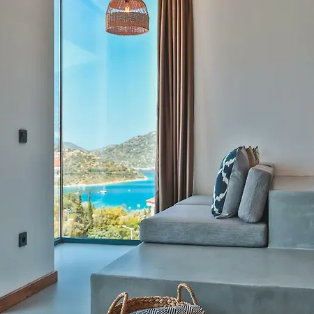Carruba Boutique Готель 5*