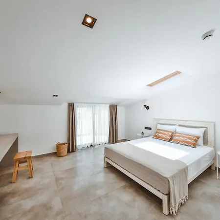 Carruba Boutique 3* Kas