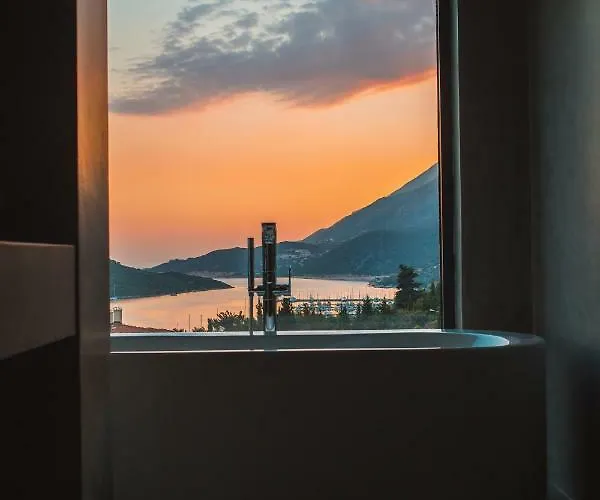 Carruba Boutique 5* Kaş